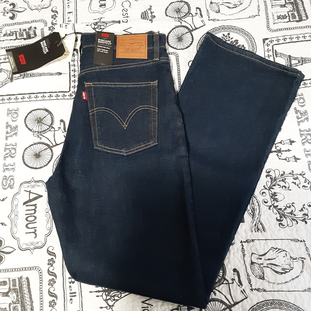 COPY - Levi's ribcage bootcut jean